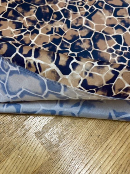 画像4: 生地:へび亀柄ポリエステル(濃ベージュ) (4)