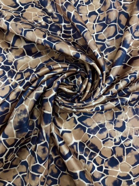 画像6: 生地:へび亀柄ポリエステル(濃ベージュ) (6)