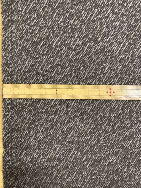 画像2: 生地:ウール/ポリエステルヨロケジャガードニット(茶系) (2)