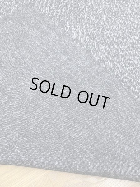 画像3: 生地:ウール/ポリエステルヨロケジャガードニット(黒系) (3)