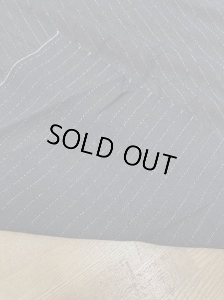 画像3: 生地:薄手ウールガーゼストライプ柄(黒) (3)