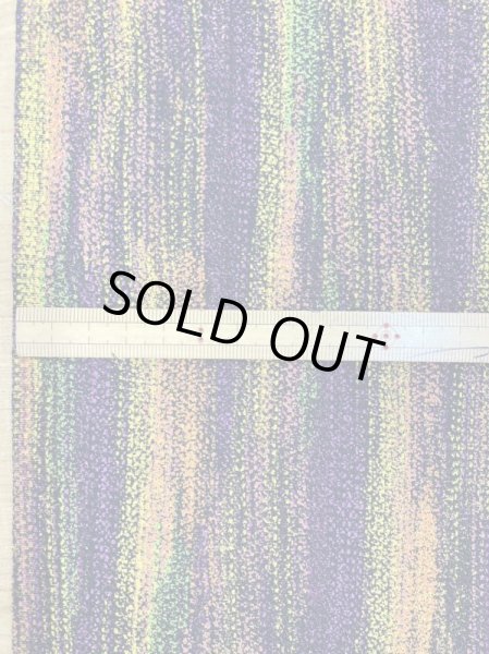 画像2: 生地:ポリ100%カラフルかすれストライプ柄プリント(オレンジ系) (2)