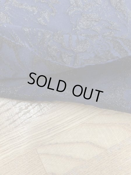 画像4: 生地:ポリエステル100%ラメふくれジャガード(紺/黒) (4)