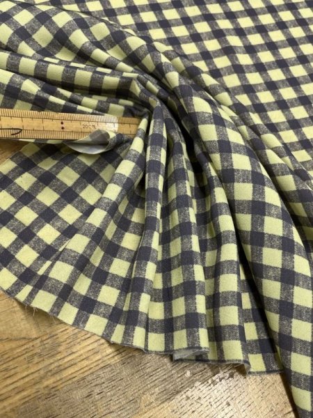 画像5: 生地:チェック柄ポリエステルプリント(イエローグリーン) (5)
