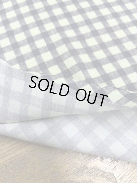 画像3: 生地:チェック柄ポリエステルプリント(くすみグリーン) (3)