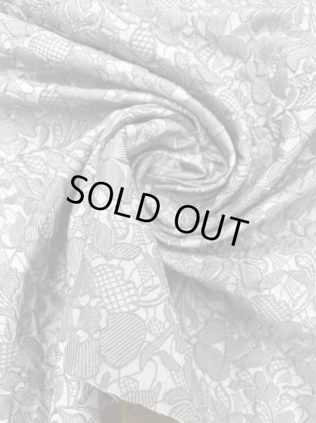 画像6: 生地:ポリエステル100%花柄ジャガード(グレー) (6)