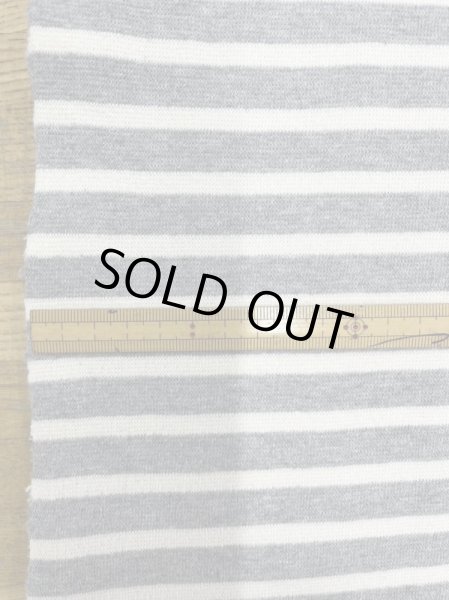 画像2: 生地:綿100%ボーダー柄裏起毛裏毛(グレー/白) (2)