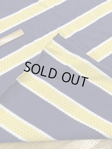 画像3: 生地:綿100%太ボーダー穴あきニット(紺/黄/白) (3)