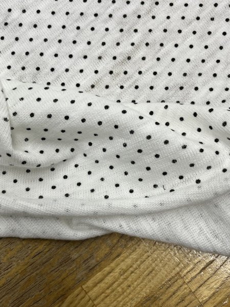 画像4: 生地:綿100%水玉柄シャンブレー天竺ニット(白/黒) (4)