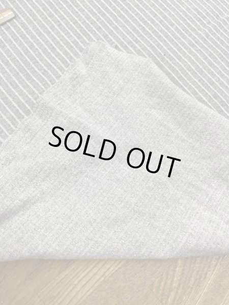 画像3: 生地:綿100%縦縞織りニット(グレー/白) (3)