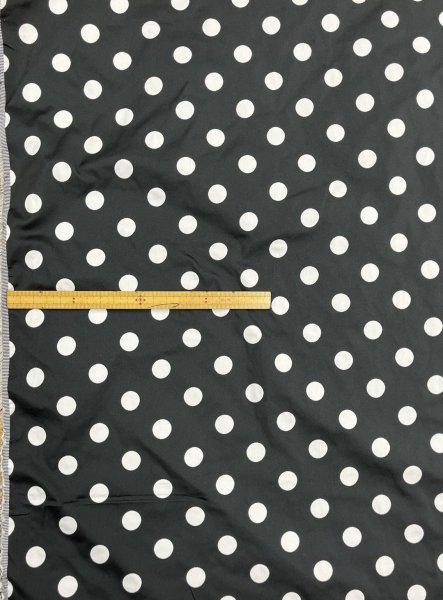 画像2: 生地:ポリエステル100%Wフェイスドットジャガード(黒/白) (2)