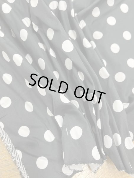 画像6: 生地：ポリエステル100％Wフェイスドットジャガード（黒／白） (6)