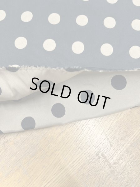 画像5: 生地:ポリエステル100%Wフェイスドットジャガード(黒/ベージュ) (5)