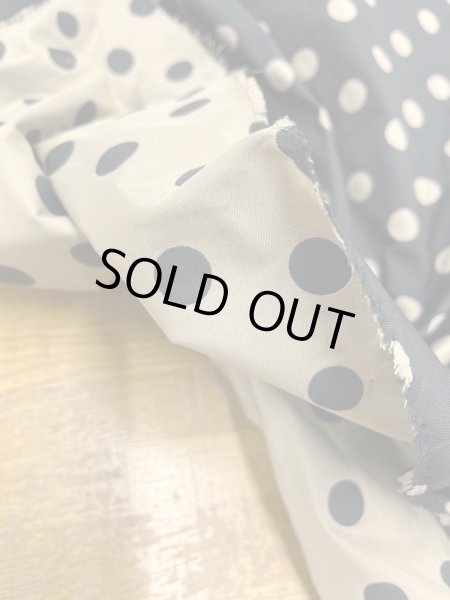 画像8: 生地:ポリエステル100%Wフェイスドットジャガード(黒/ベージュ) (8)