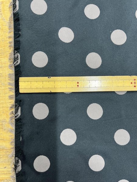 画像3: 生地:ポリエステル100%Wフェイスドットジャガード(黒/ベージュピンク) (3)