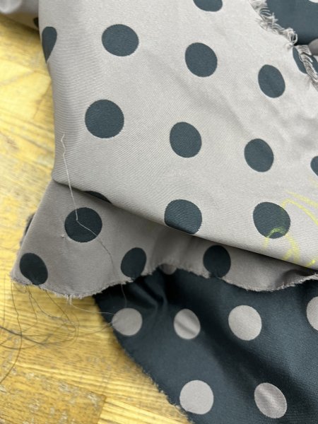 画像8: 生地:ポリエステル100%Wフェイスドットジャガード(黒/ベージュピンク) (8)