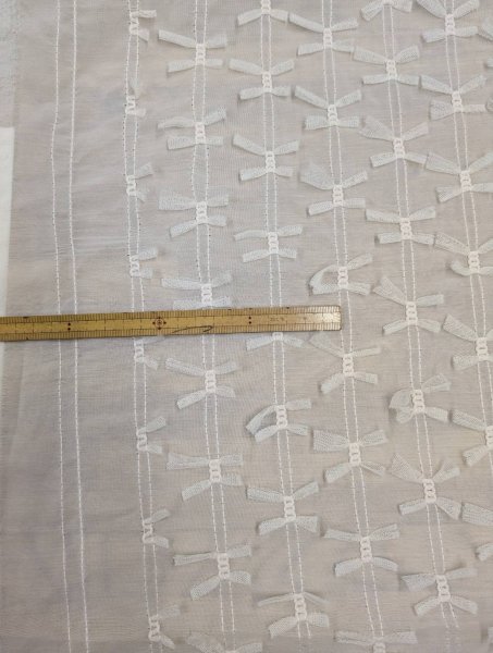 画像2: 生地：ポリエステル100％ シフォンリボン装飾（生成り） (2)