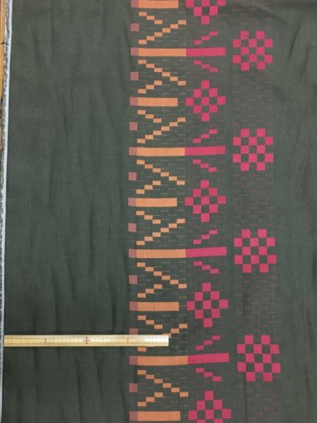 画像2: 生地:クロスステッチ風刺繍生地(カーキ) (2)