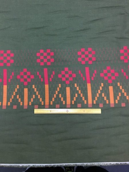 画像4: 生地:クロスステッチ風刺繍生地(カーキ) (4)