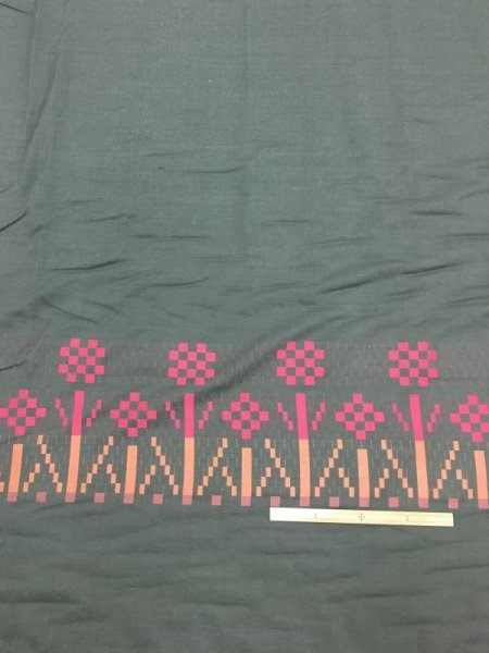 画像5: 生地:クロスステッチ風刺繍生地(カーキ) (5)