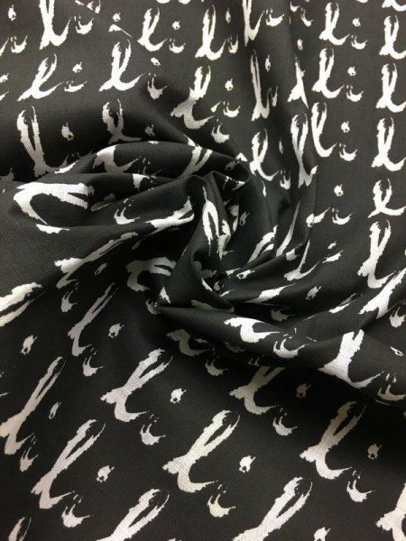画像4: 生地:総柄麻プリント(黒)1パネル88×148 (4)