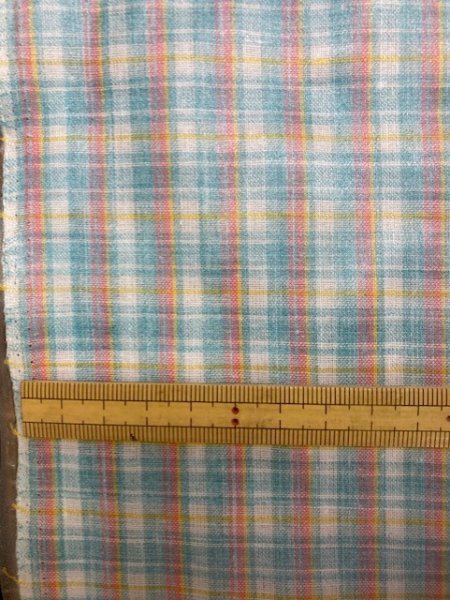 画像2: 生地:ラミネート加工チェック柄小(緑/ピンク) (2)