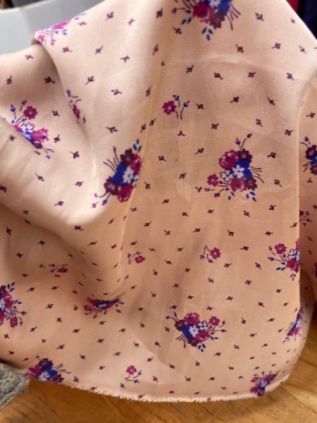 画像5: 生地:ポリエステル花柄(くすみピンク) (5)