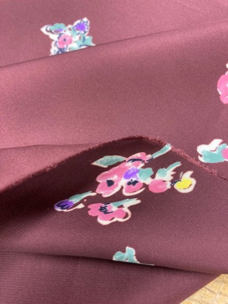 画像5: 生地:ポリエステル花柄(エンジ) (5)