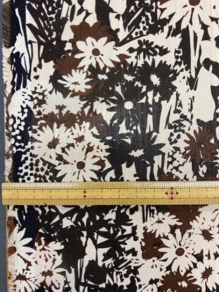 画像2: 生地:ポリエステル花柄(黒) (2)