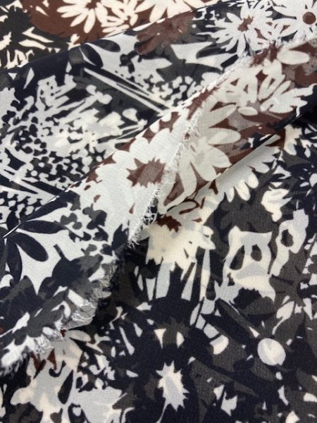 画像4: 生地:ポリエステル花柄(黒) (4)