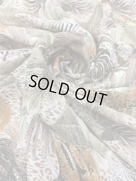 画像9: 生地:サファリ柄レーヨン(ベージュ) (9)