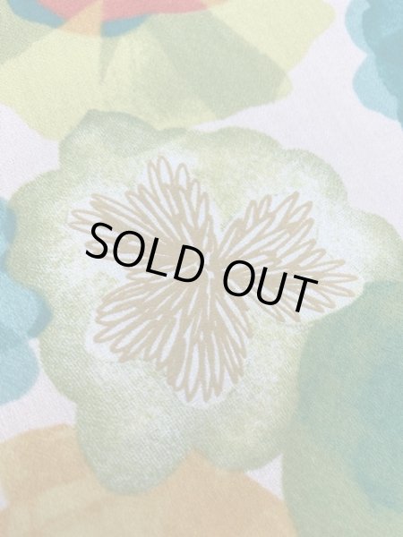 画像6: 生地：フラワー柄綿レーヨン（ベージュ／緑） (6)