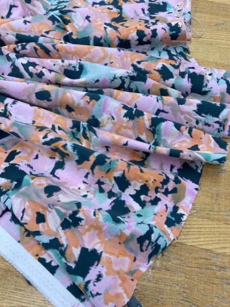 画像6: 生地:花柄ポリストレッチ生地 (ピンク) (6)