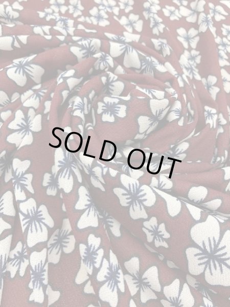 画像5: 生地：レトロ花柄ポリエステルニット（エンジ） (5)