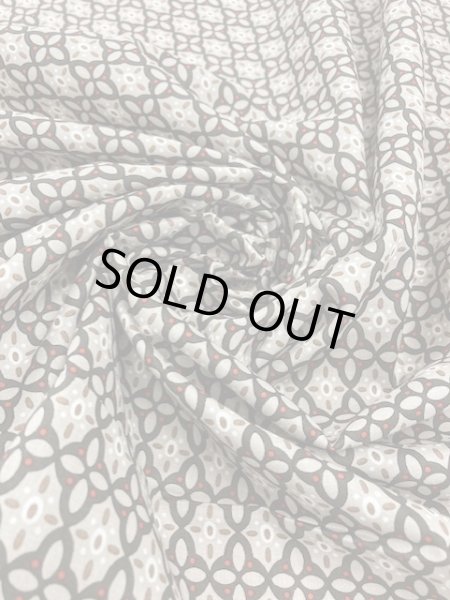 画像6: 生地:抽象柄コットンプリント(茶) (6)