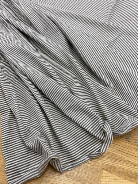 画像6: 生地:綿細ボーダー天竺(生成/ベージュ杢) (6)