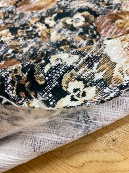 画像5: 生地:ゴブラン織り風花柄プリント(ベージュ) (5)