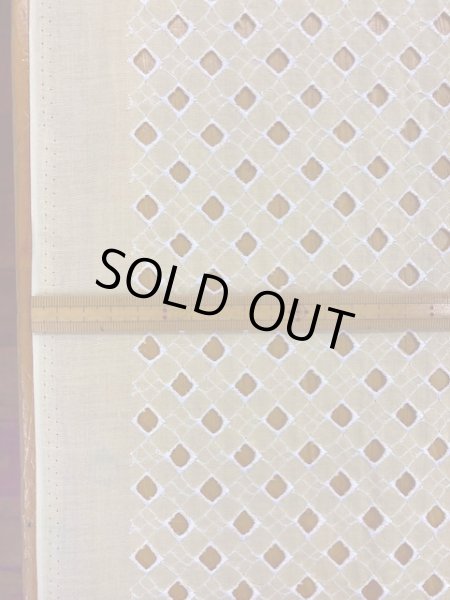 画像2: 生地:スクエア刺繍レース(黄色) (2)