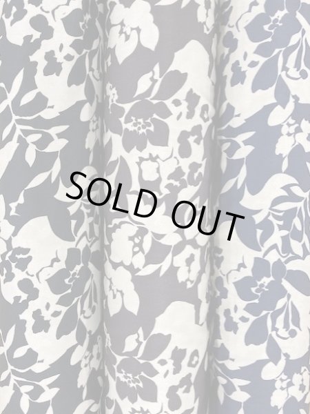 画像8: 生地：花柄（グレージュ／紺） (8)