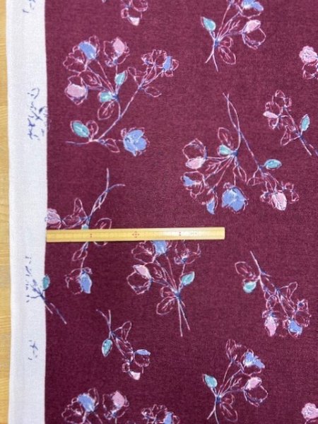 画像2: 生地:花柄ポリエステルニット95cmパネル(エンジ) (2)