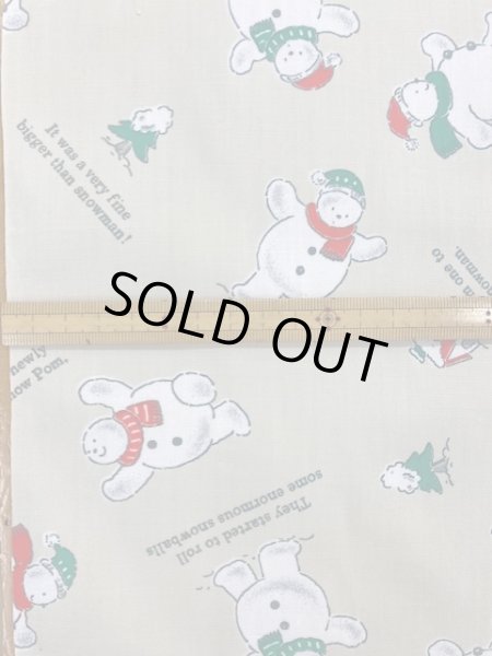 画像2: 生地: スノーマン柄コットン(薄ベージュ) (2)