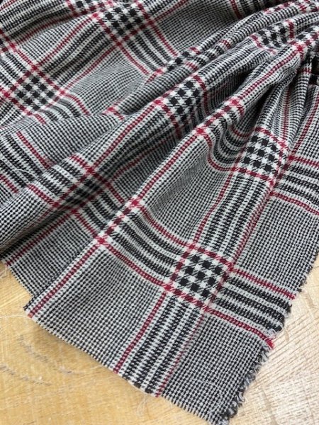 画像6: 生地:チェック柄ウールガーゼ(こげ茶/赤) (6)
