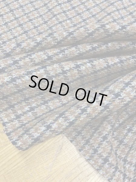 画像5: 生地:ポリ混チェック柄ウール(茶/黒) (5)