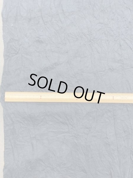 画像2: 生地：綿ポリシワ加工天竺（紺） (2)