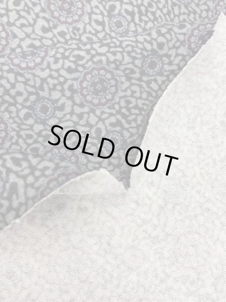 画像4: 生地:プリント綿天竺ニット(グレー) (4)