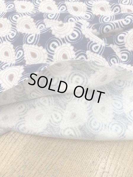 画像4: 生地：エスニックプリント綿スムースニット（紺） (4)