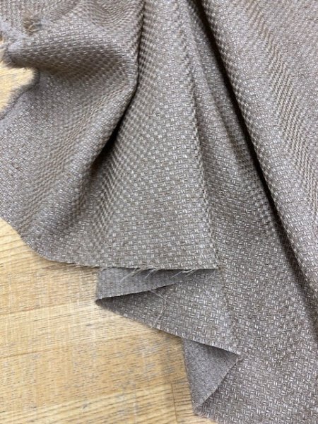 画像5: 生地:地模様ポリエステル(濃ベージュ) (5)