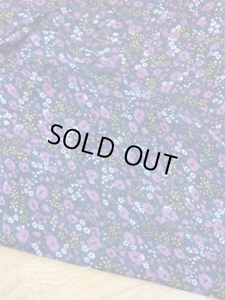 画像3: 生地:小花柄薄手天竺(紺/紫) (3)