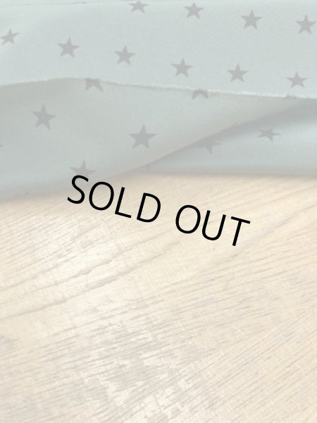 画像5: 生地：星柄ポリエステルデシン（グリーン×ブラック） (5)