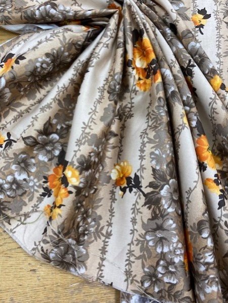 画像5: 生地:花柄ストライプコットン(ベージュ) (5)